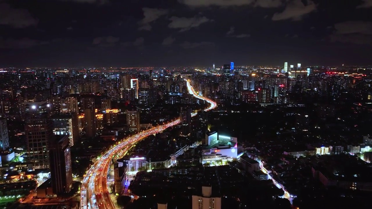 上海城市高架城市天际线夜景航拍视频素材