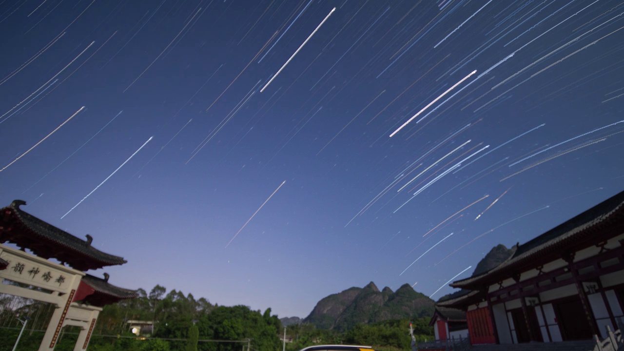 容县醉美地标星轨视频素材