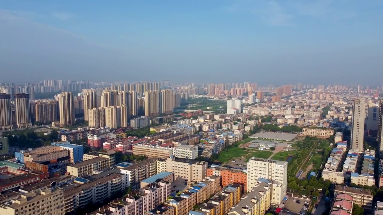 周口市 交通大道 运动公园 普度寺 建业壹号城邦 太昊路视频素材