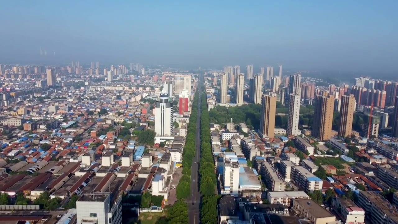 周口市 七一路 万顺达百货 五一文化广场 永安大厦 大新百货视频素材