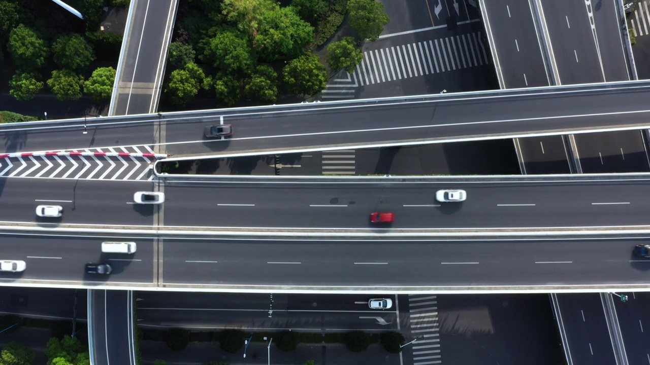 航拍道路交通俯瞰视频素材