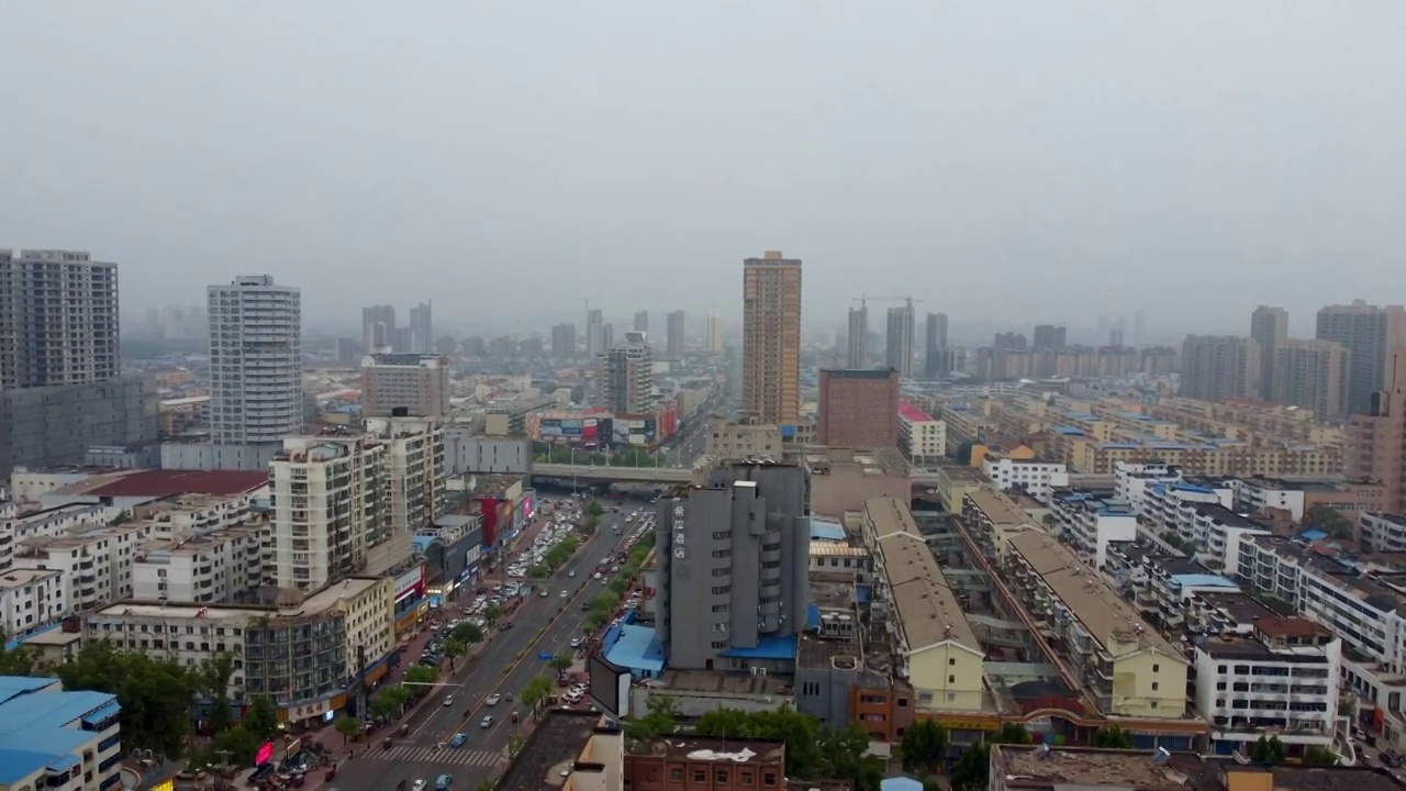 商丘 复兴公园 神火大道 旺角广场 民主中路 第一中学视频素材