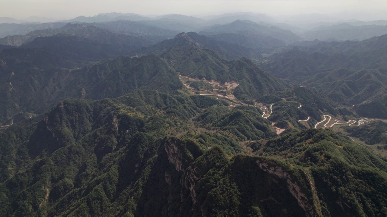 航拍石家庄灵寿县五岳寨视频素材