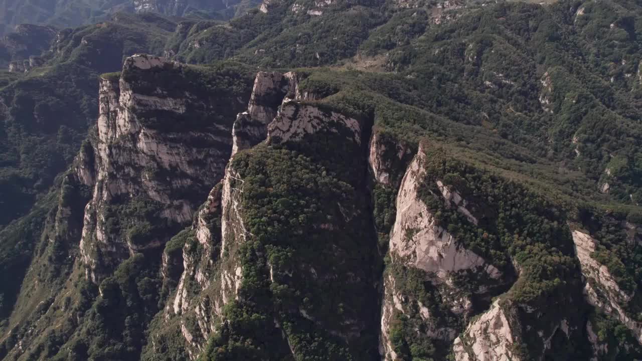 航拍石家庄灵寿县五岳寨视频素材