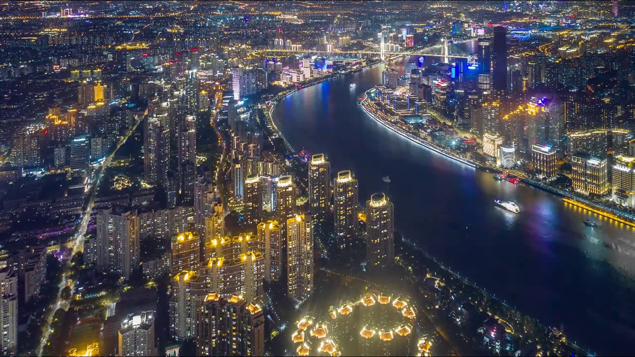 夜晚上海陆家嘴俯瞰黄浦江视频视频素材