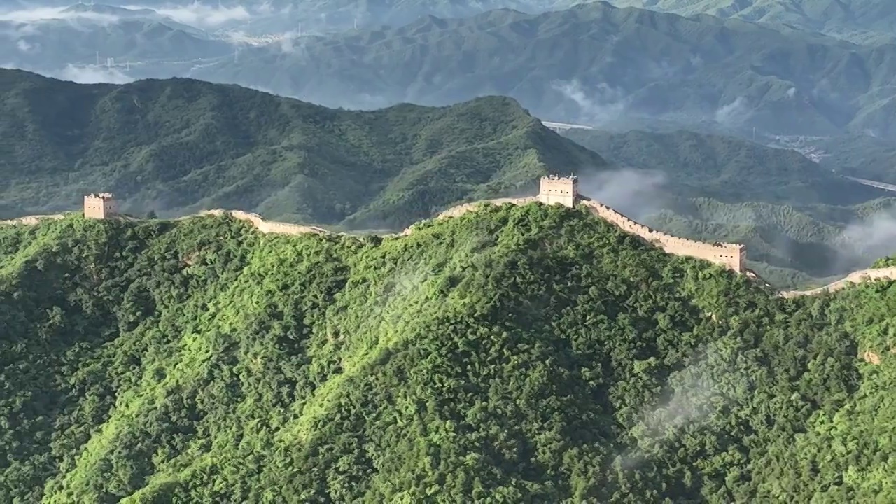 金山岭长城云海日出航拍视频素材