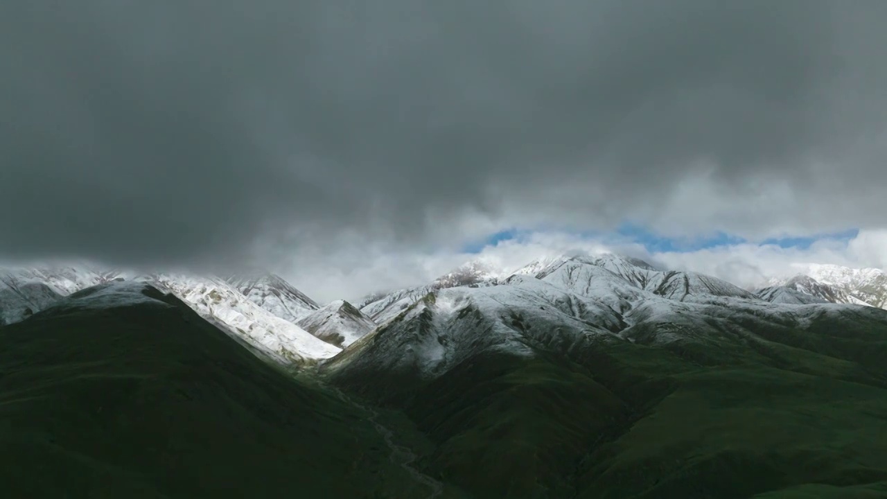 雪山延时视频下载