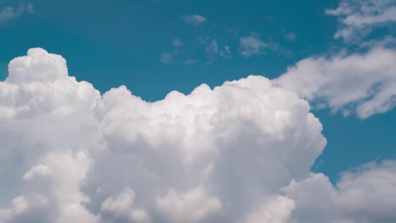 武汉夏日天空积云延时摄影风光视频素材