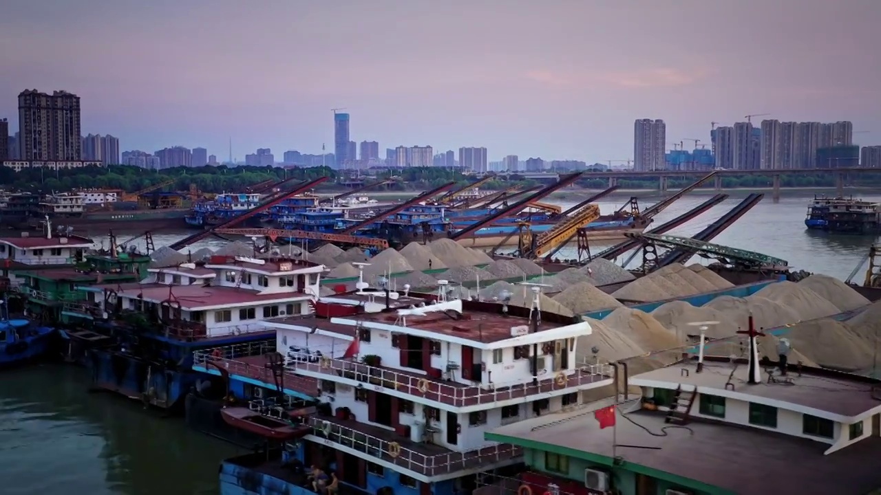 洞庭湖跨湖大桥桥梁建筑视频素材