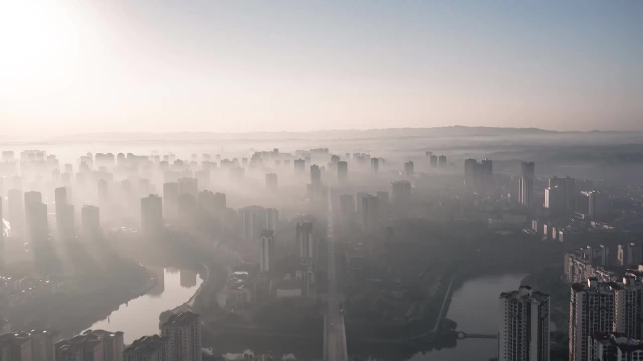 重庆市荣昌区城市风光-起雾的早晨视频素材