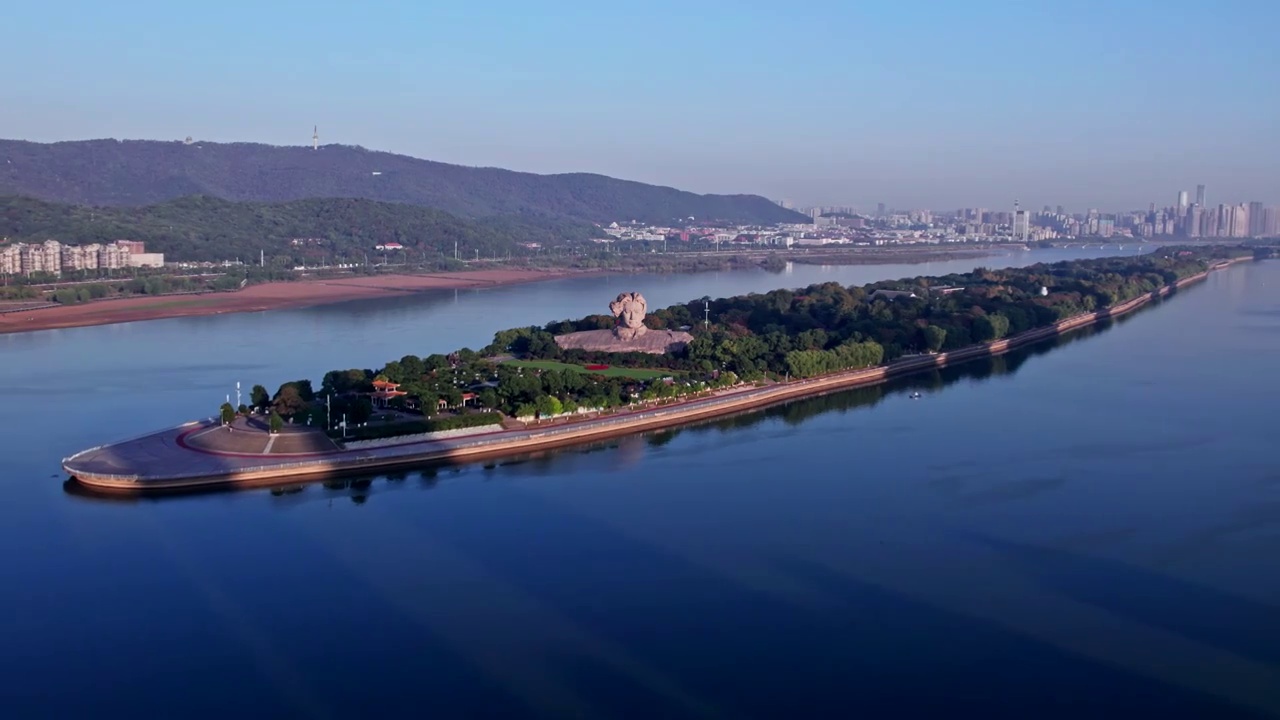 湖南长沙橘子洲头城市风光航拍视频素材