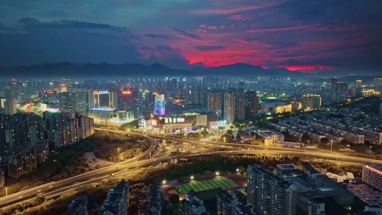 航拍城市交通夜景视频素材