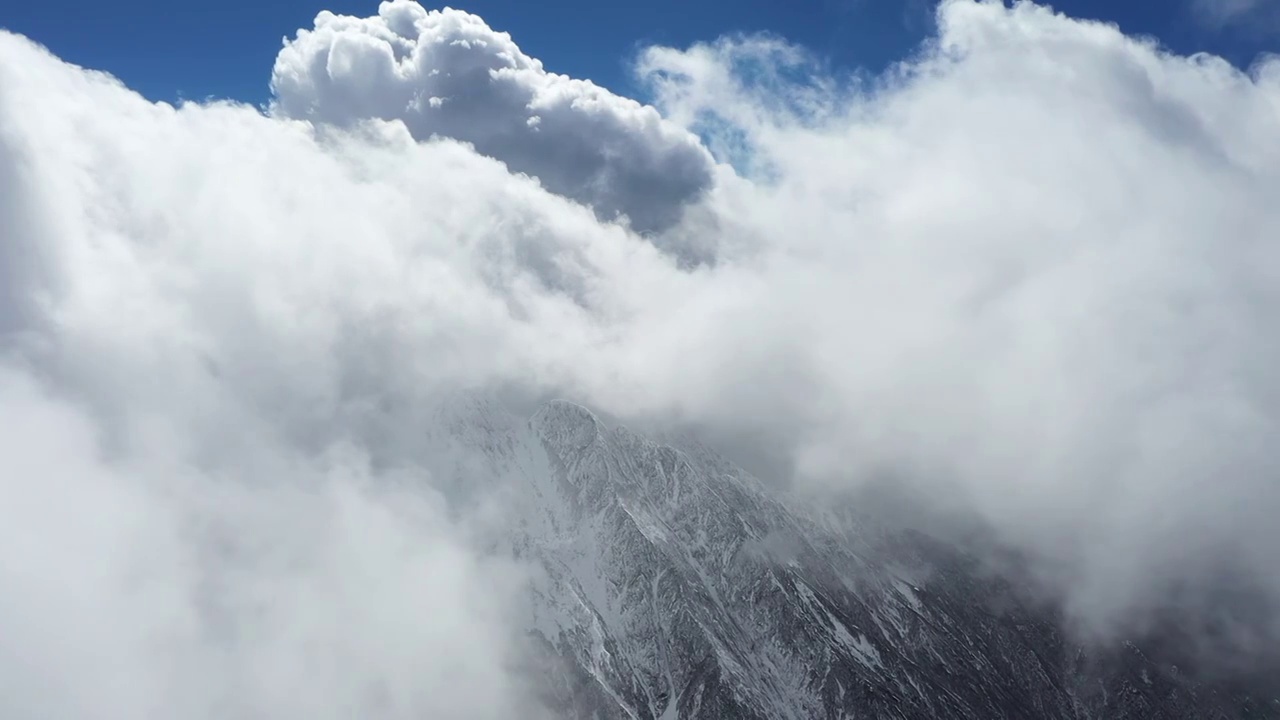 雪山云雾 苍山 大理视频下载