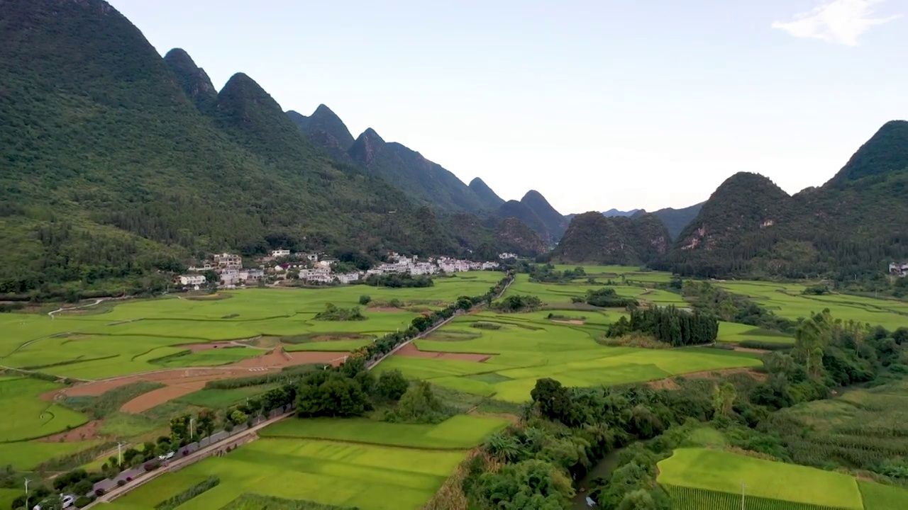 贵州万峰林航拍视频素材