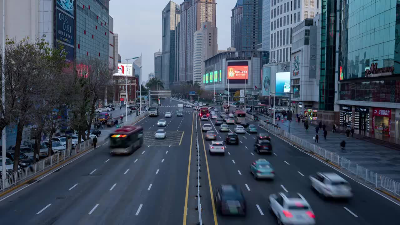 天津滨江道城市车流延时视频素材