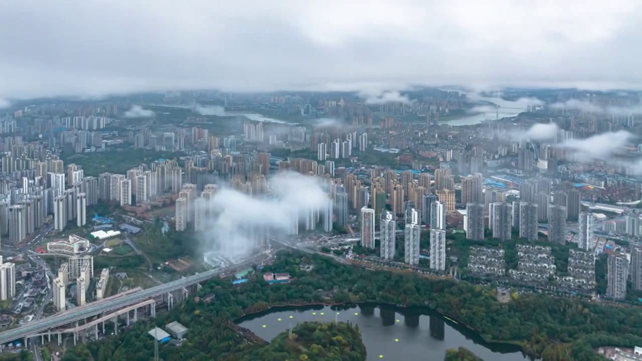 航拍重庆清晨平流雾风光视频素材