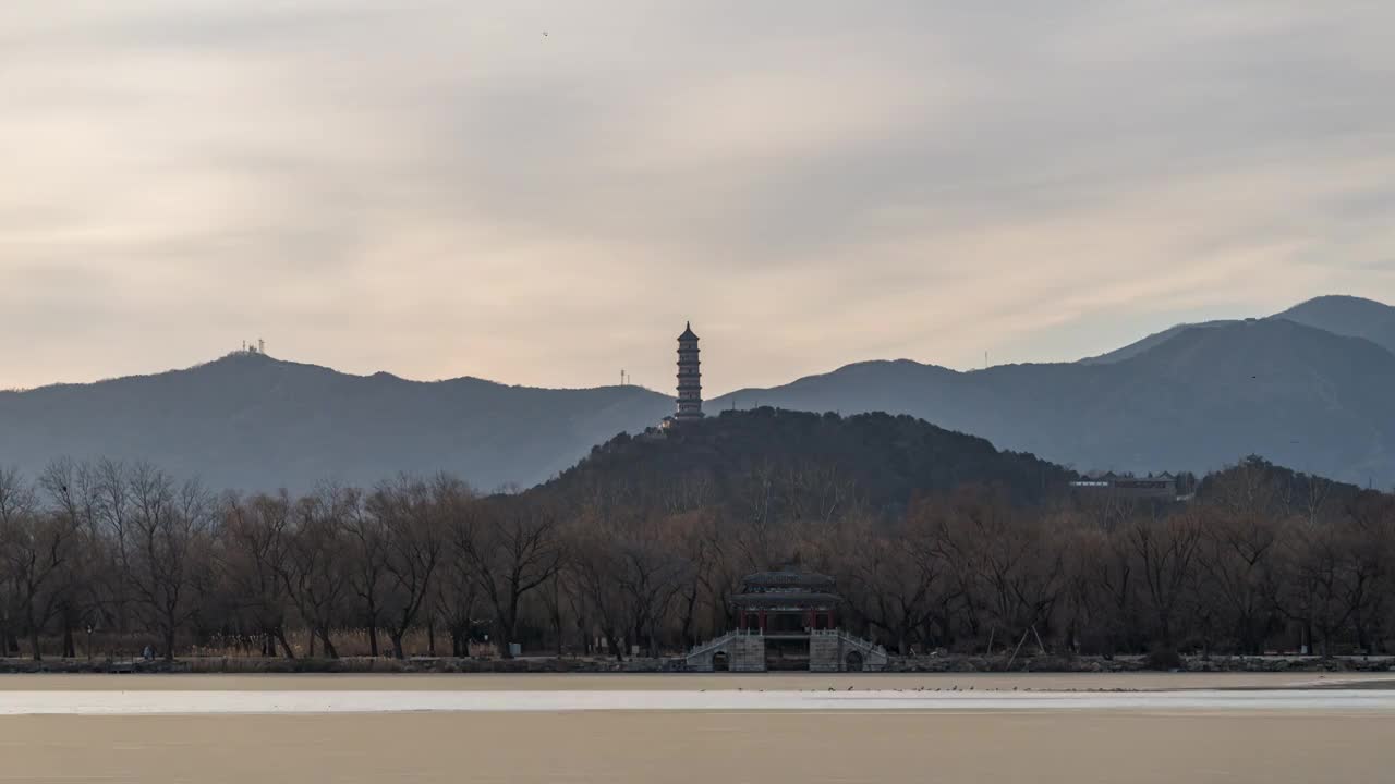 颐和园玉峰塔视频素材