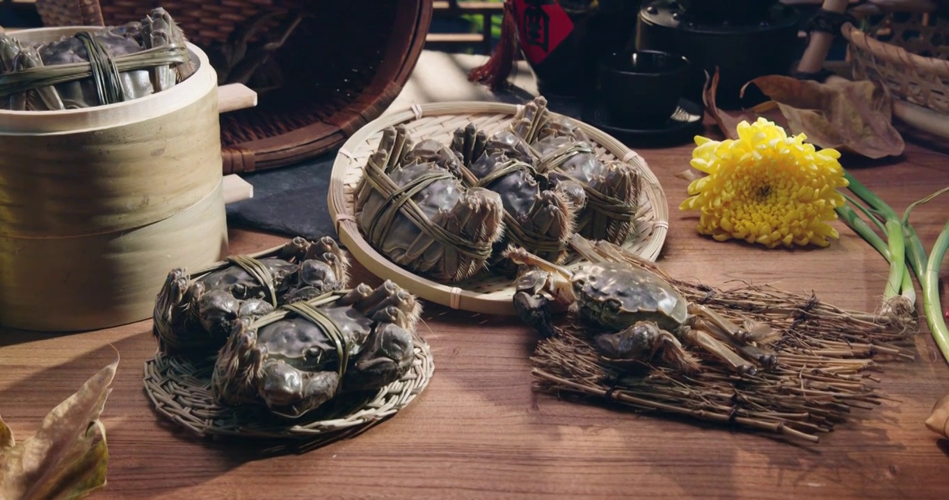 中秋节美食鲜活大闸蟹螃蟹视频素材