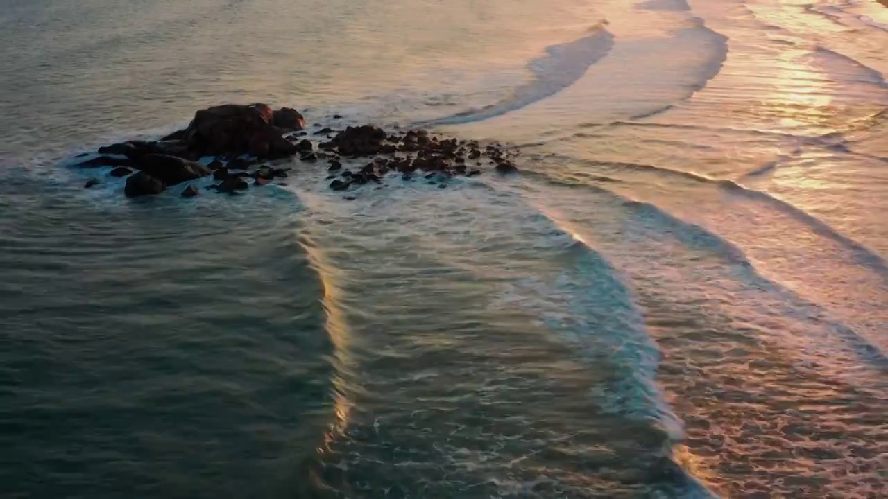 海南三亚万宁海景航拍风景风光视频素材