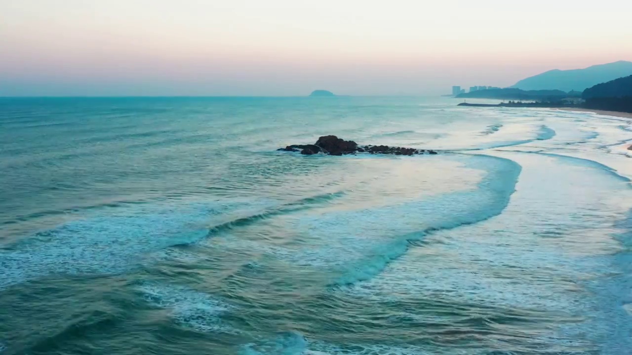 海南三亚万宁海景航拍风景风光视频素材