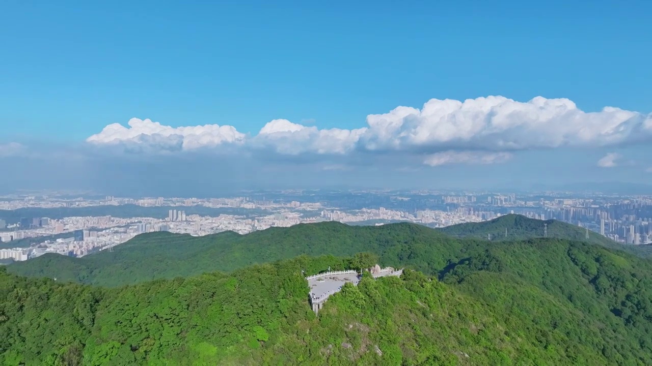 深圳阳台山森林公园山顶广场视频素材