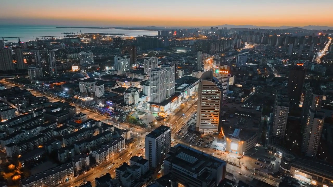 航拍沿海城市夜景视频素材