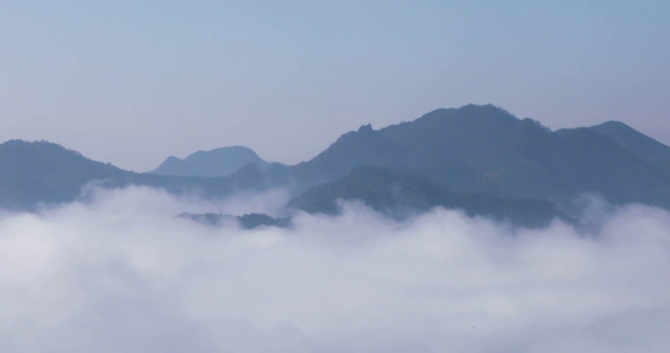 江南晨曦山区群山山峦云海空镜视频素材