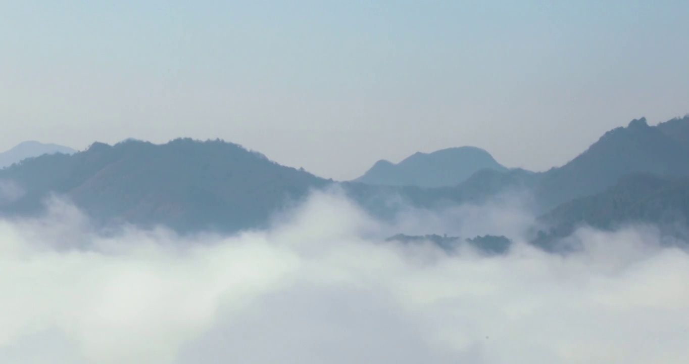 江南晨曦山区群山山峦云海空镜视频素材