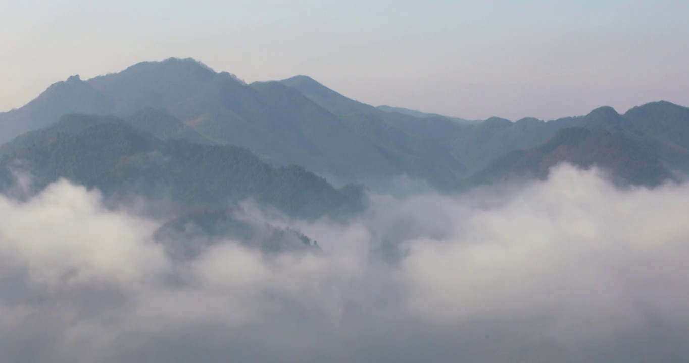 江南晨曦山区群山山峦云海空镜视频素材