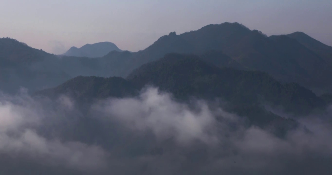 江南晨曦山区群山山峦云海空镜视频素材