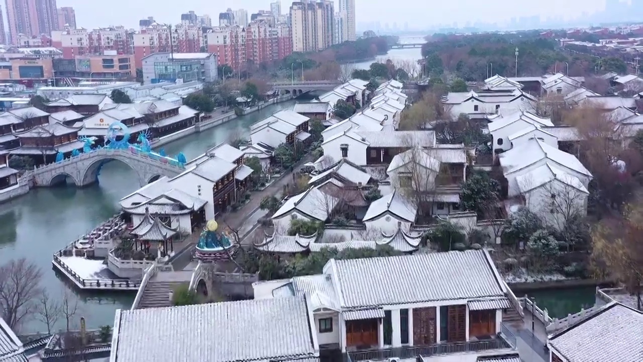 雪后苏州园区斜塘老街视频素材