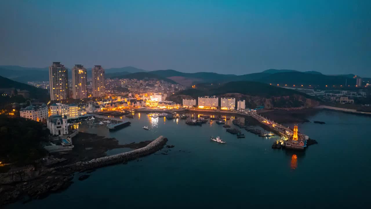 辽宁大连渔人码头夜景航拍海边码头城市视频素材