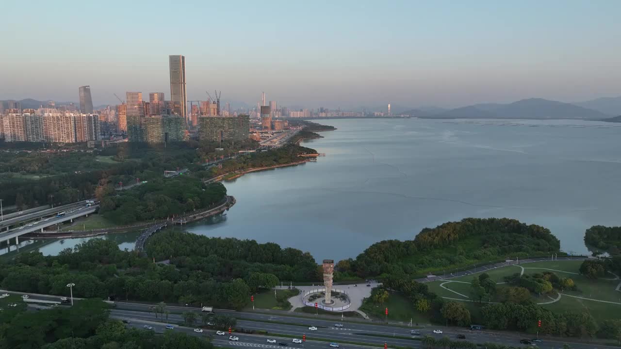 广东省深圳市南山区深圳湾体育中心华润大厦航拍视频素材