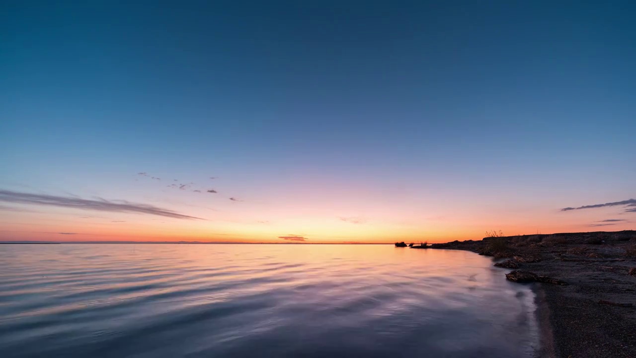 青海湖日出景观 湖波水面水波纹视频素材