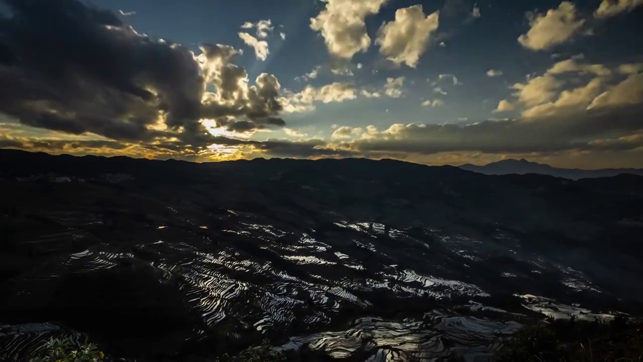 云南红河元阳坝达梯田日落延时视频素材