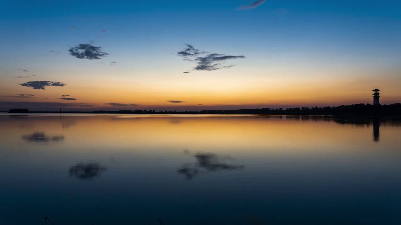 成子湖夕阳晚霞延时摄影视频素材