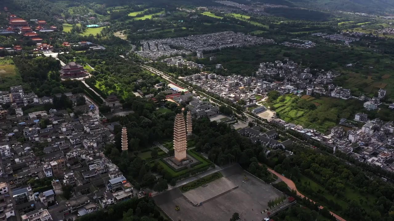 云南大理市崇圣寺三塔航拍视频下载