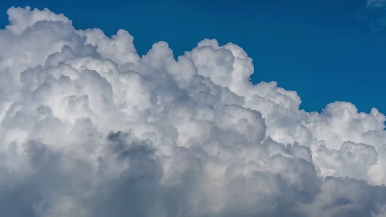 夏日天空积雨云延时摄影视频素材