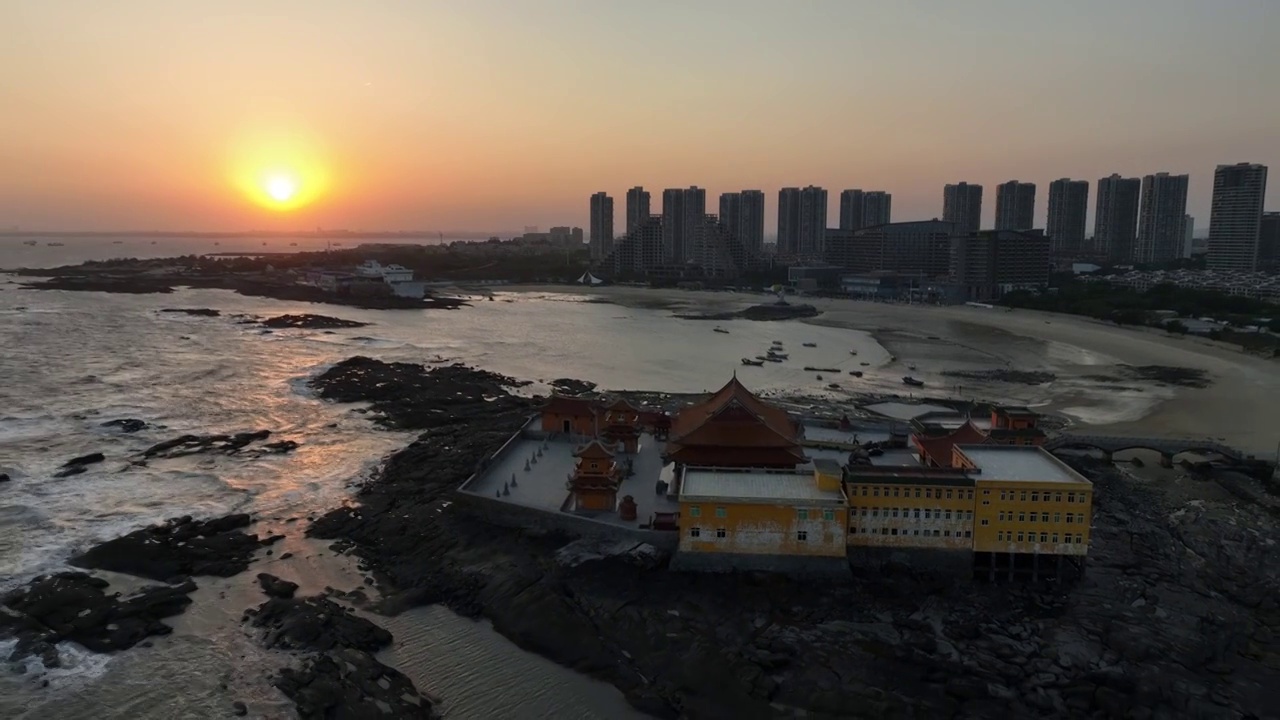 泉州石狮市黄金海岸洛伽寺视频素材