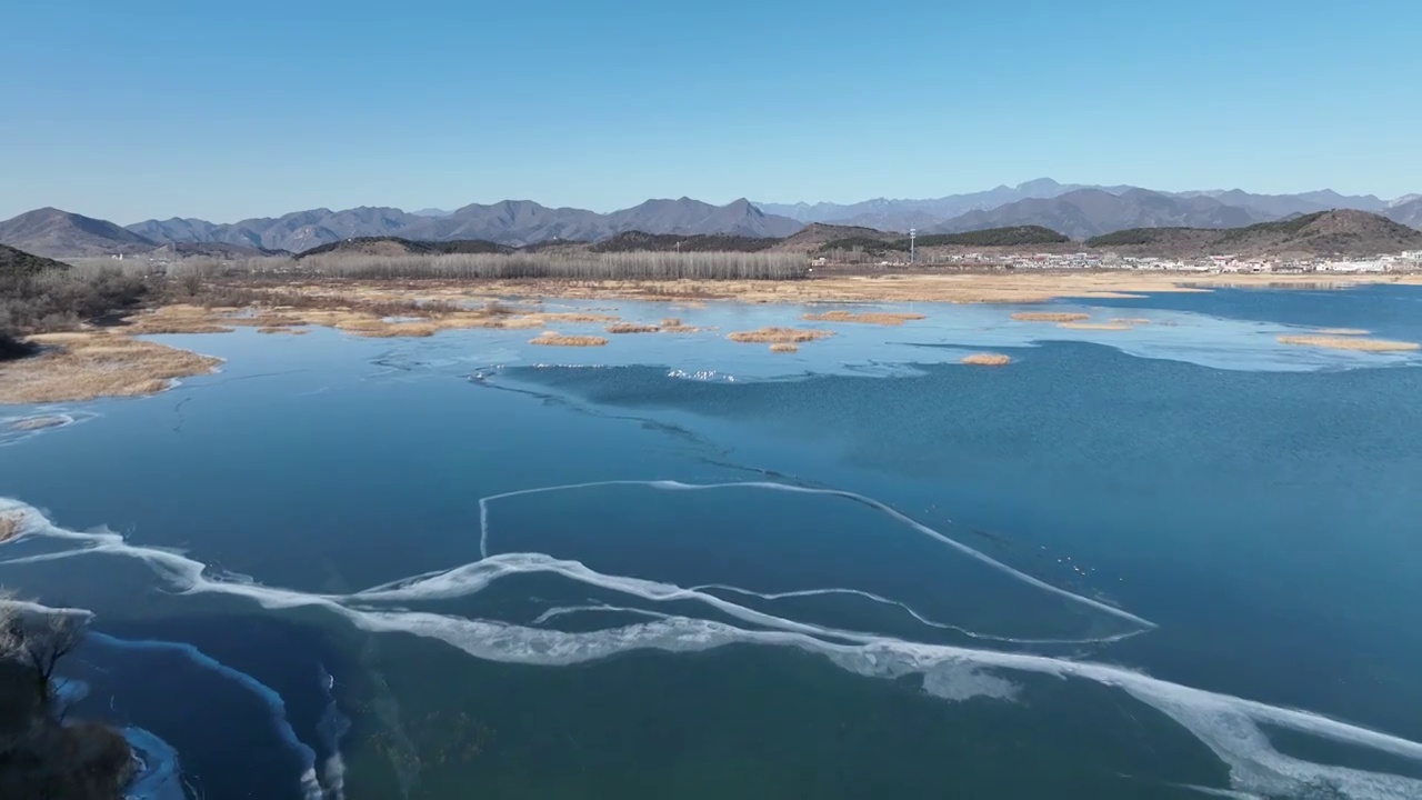 北京怀柔水库冬天航拍视频素材