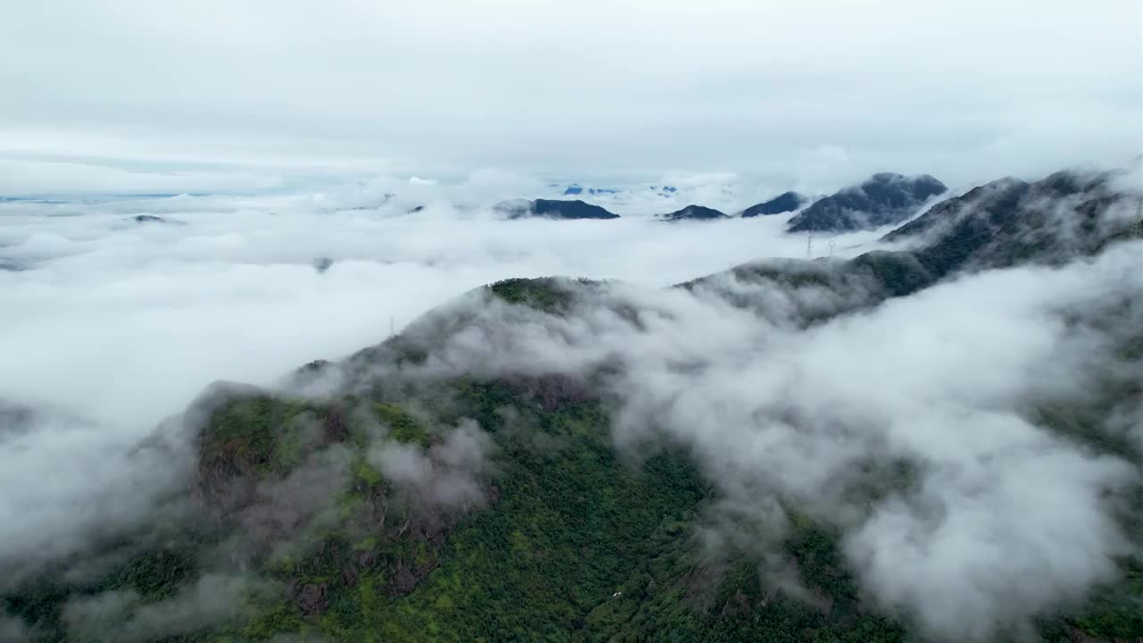 浙江雁荡山云海仙境秋季自然风光航拍视频素材