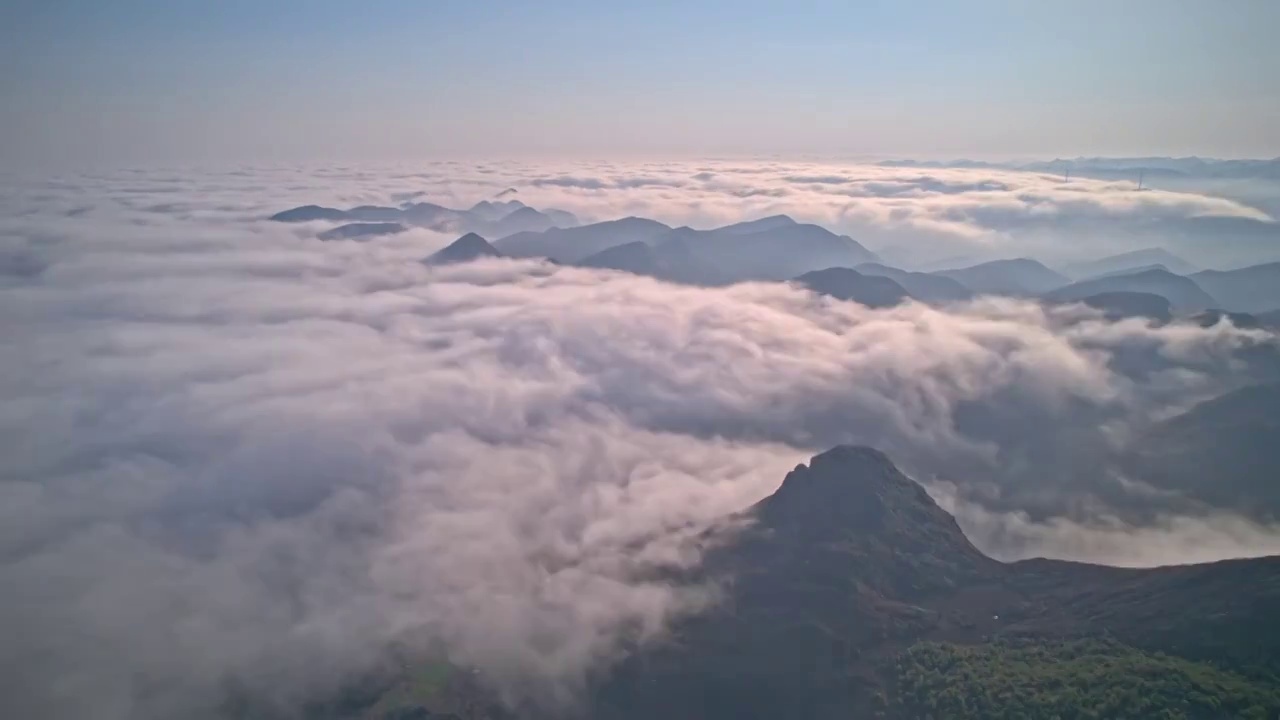 竹麻山云海风车延时视频素材