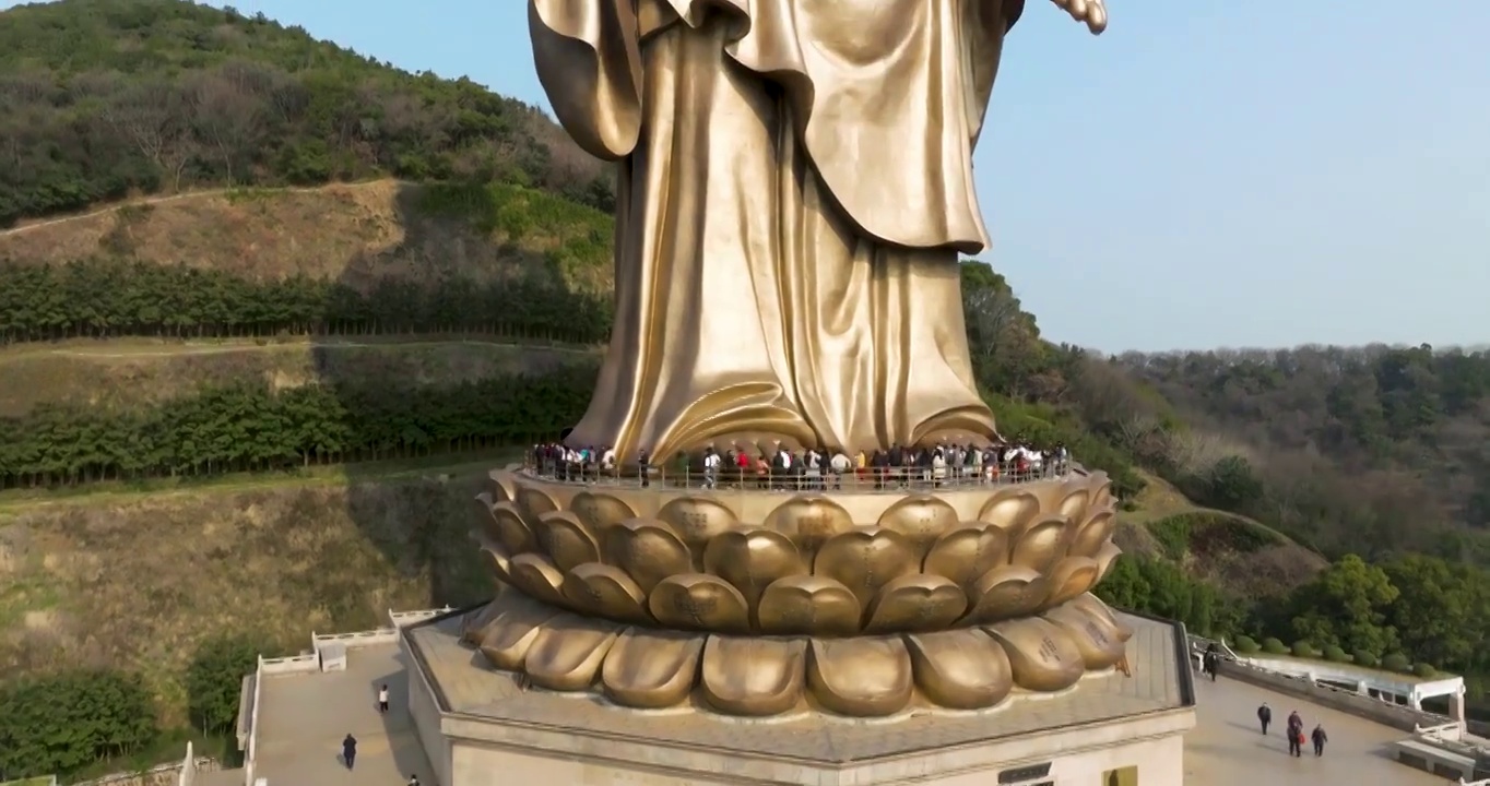 江苏省无锡市灵山胜境风景区灵山大佛青铜像风光视频素材