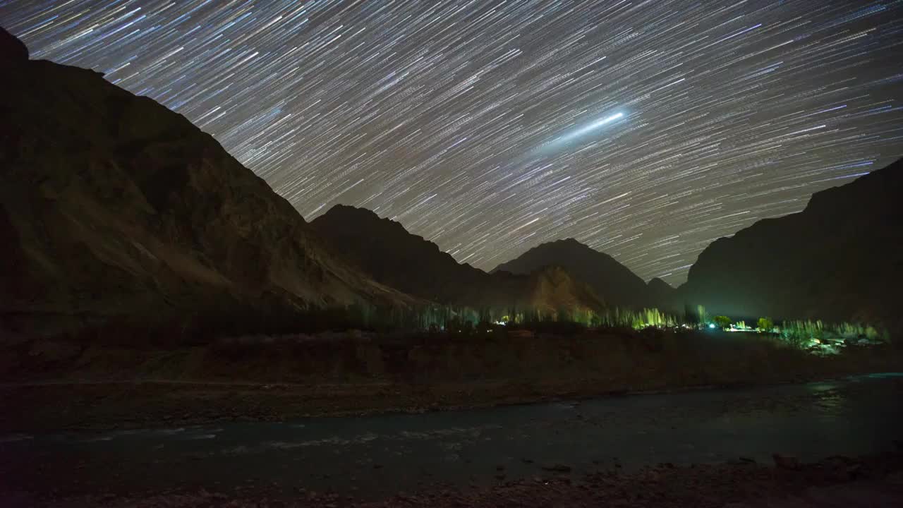 兰干村星轨视频素材