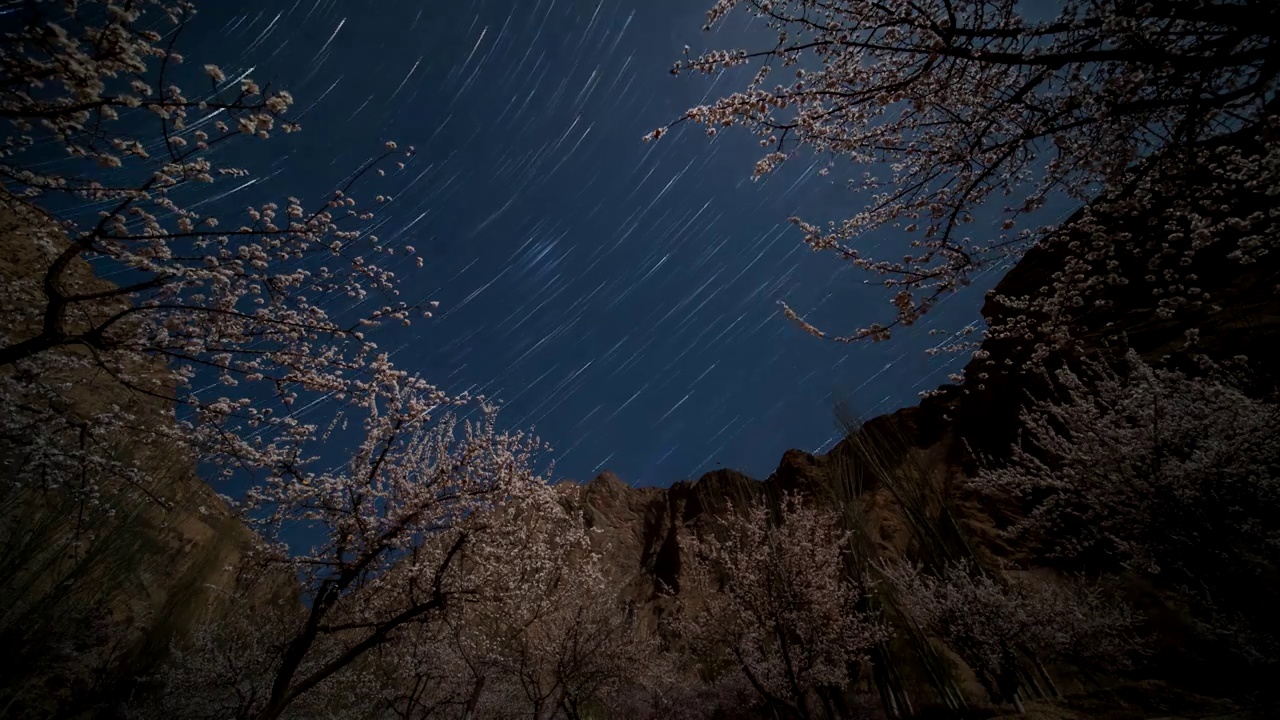 塔县兰干村星轨延时视频素材