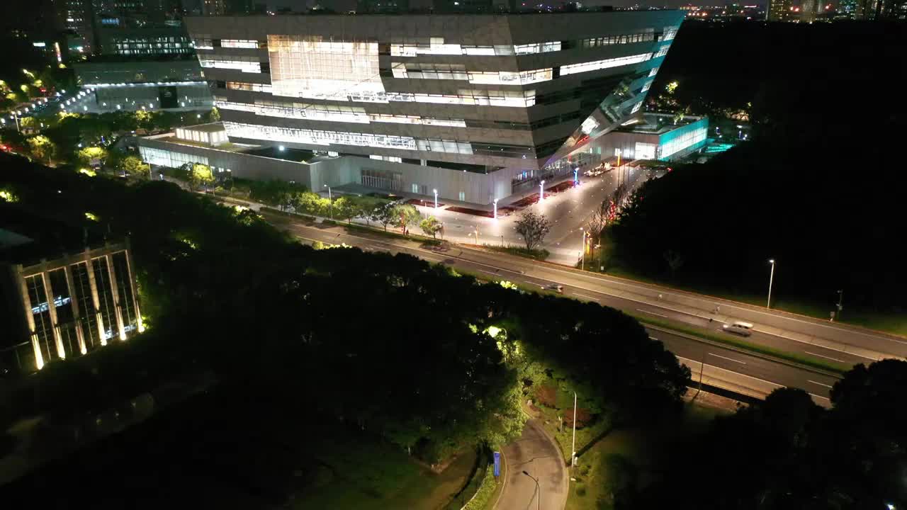 航拍上海浦东图书馆夜景视频素材