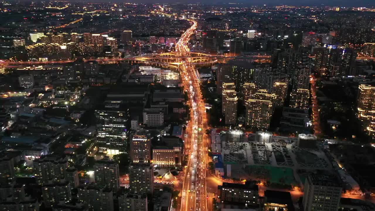 航拍上海城市道路交通夜景视频素材