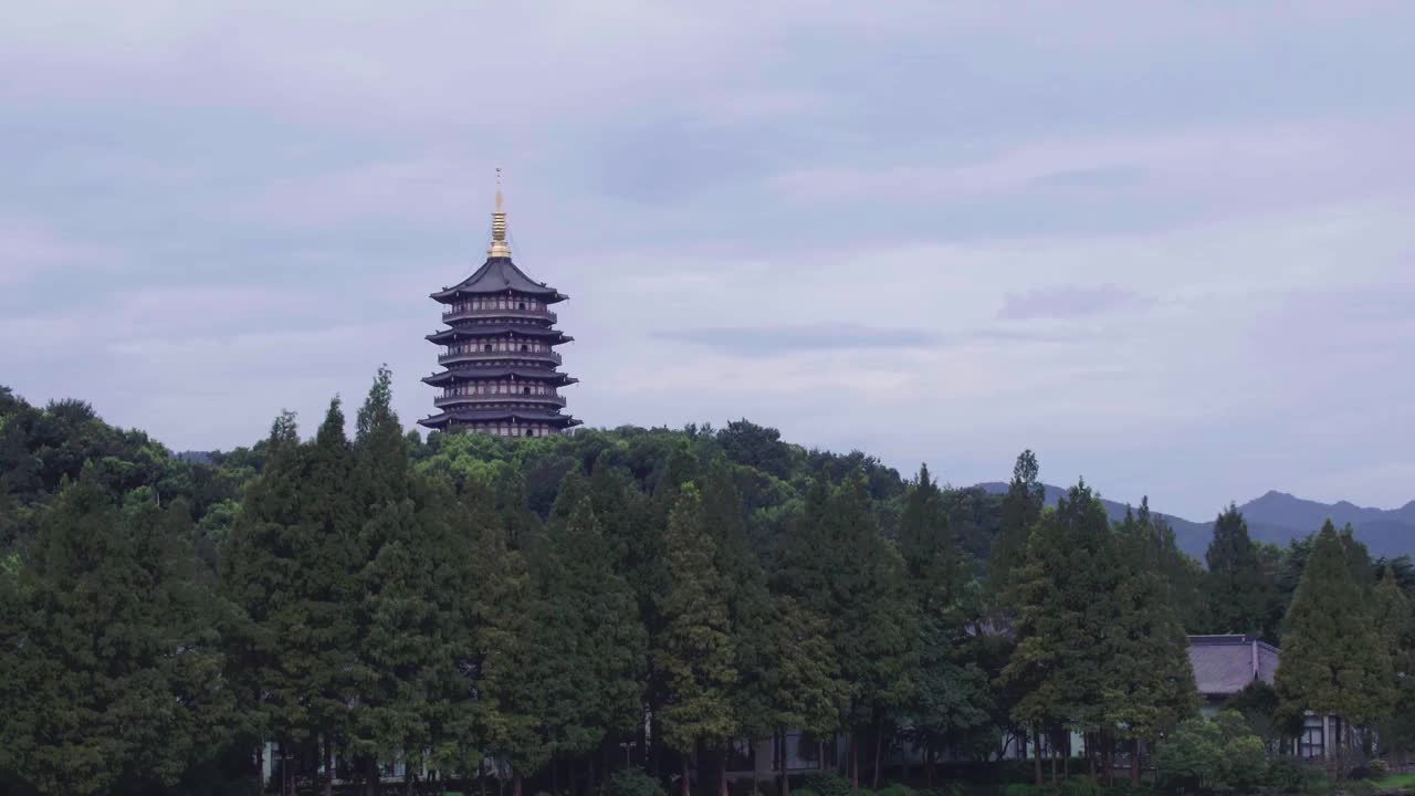 杭州雷峰塔大景长焦视频下载