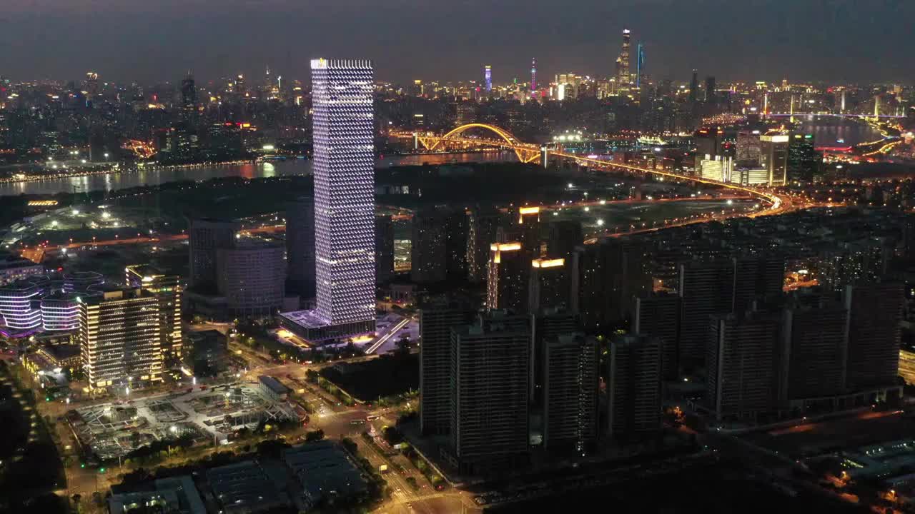 航拍上海前滩城市建筑风光夜景视频素材