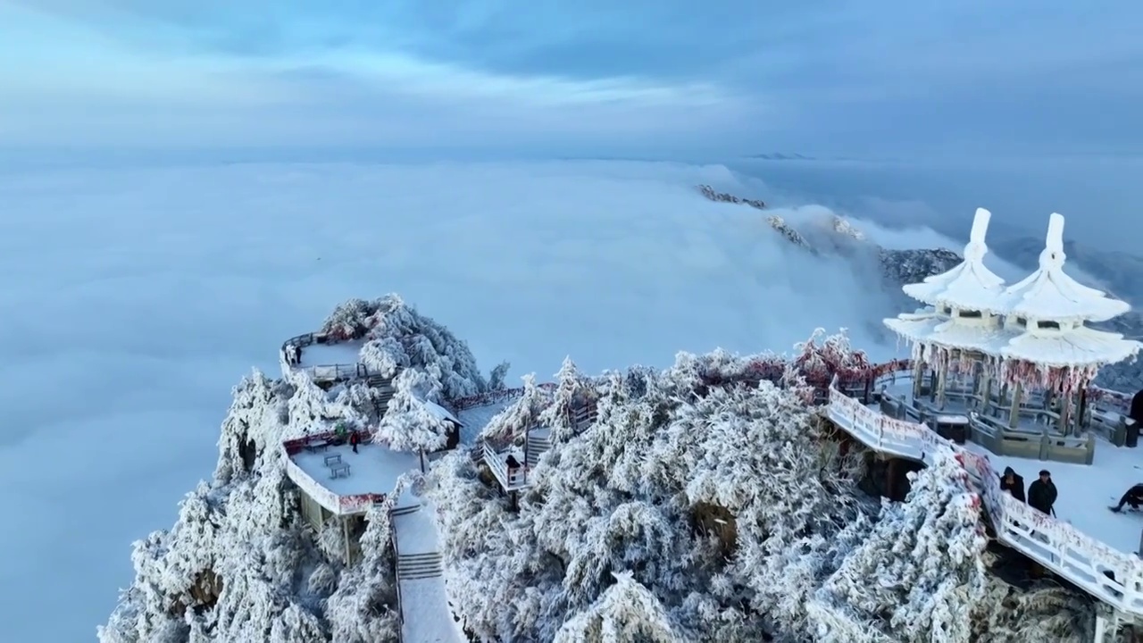 老君山雪景云海雾凇航拍视频素材